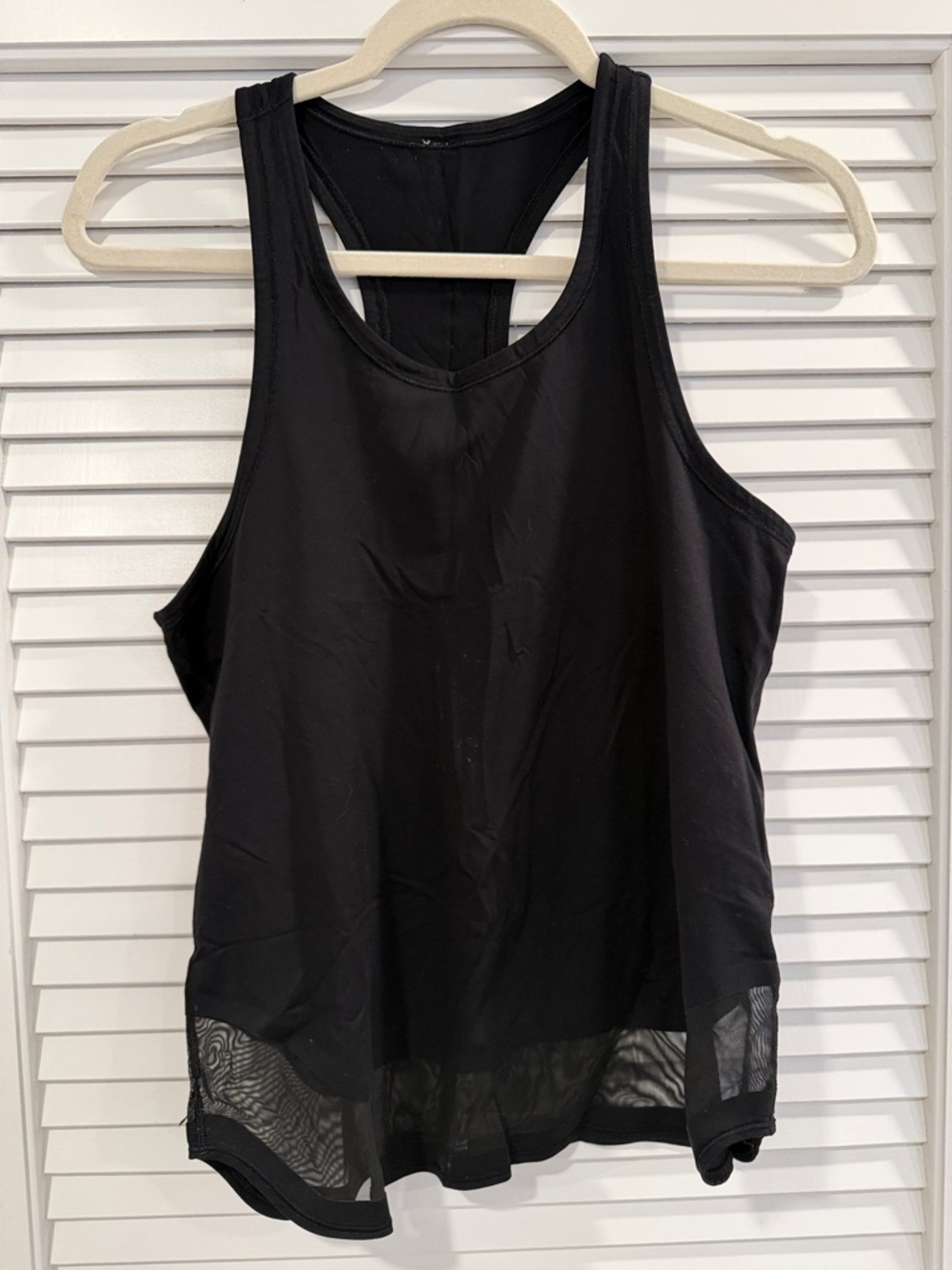 Women’s Lululemon Black Mesh-Hem Racerback Tank Top